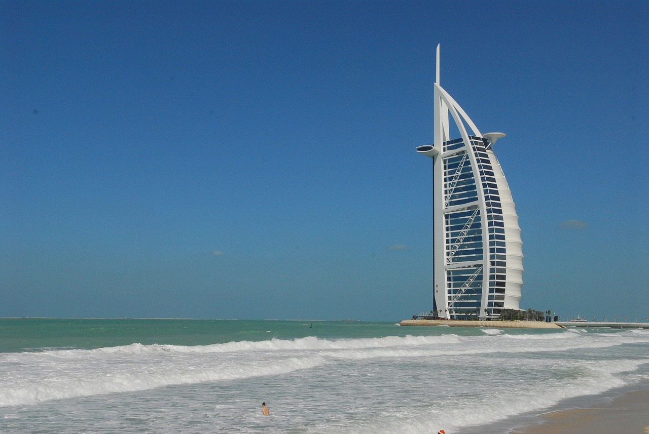 dubai, beach, sea-71072.jpg